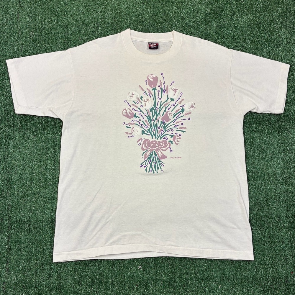 Vintage 90s Floral Bouquet Pastel Graphic T-shirt